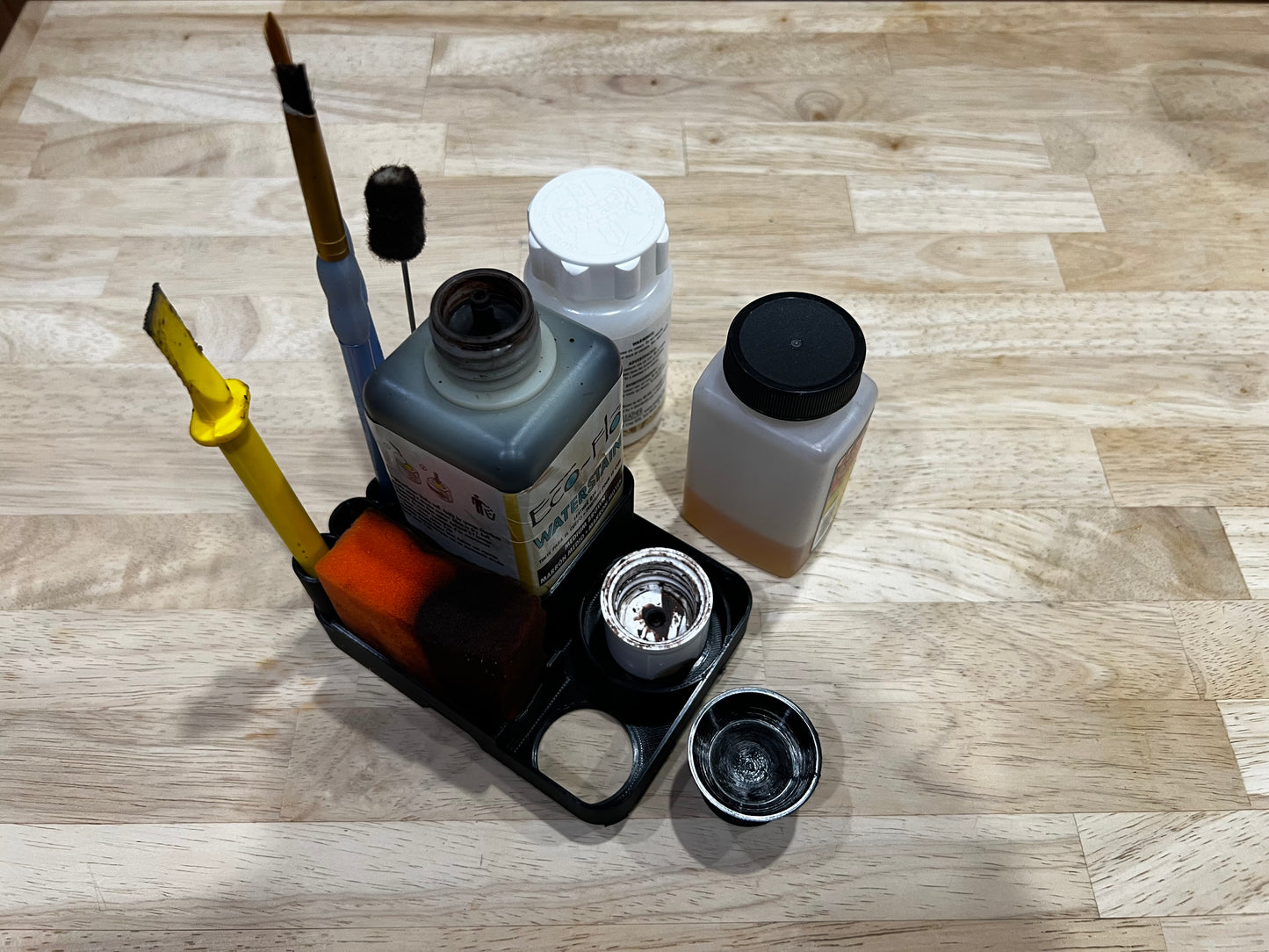 Leather Dye Bottle Holder; Stl file, w cup or w/out.